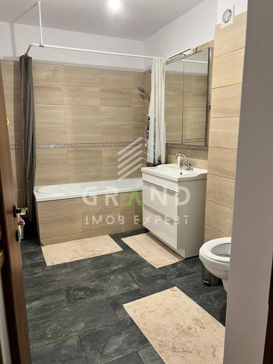 Apartament 3 camere, etaj 1, zona BMW, Floresti