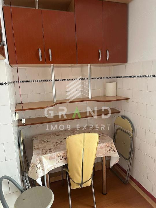 3 camere | 65 mp | Centrală proprie | Zona Olimpia Cioplea–Mănăștur