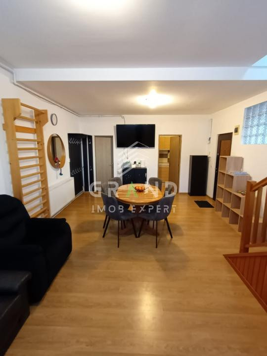 3 camere | 2 niveluri | Casă cu 3 apartamente | Zona Centrală