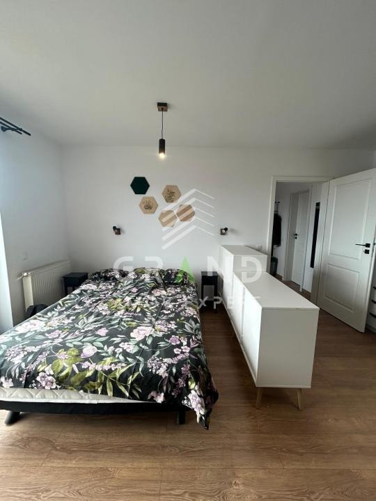 Apartament cu o camera de inchiriat, 35 mp, parcare, zona Lidl, Floresti