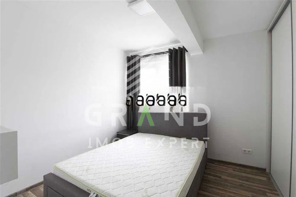 Apartament 3 camere, VIVO