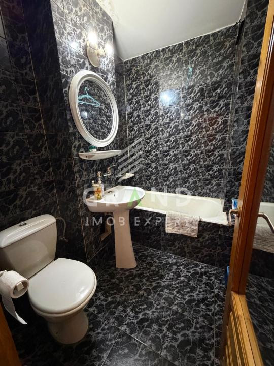 Garsonieră 28mp, etaj intermediar, Piata Flora, Mărăștur