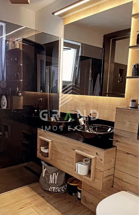 Apartament 2 Camere | Semidecomandat | Terasa | Lift | Floresti/Eroilor