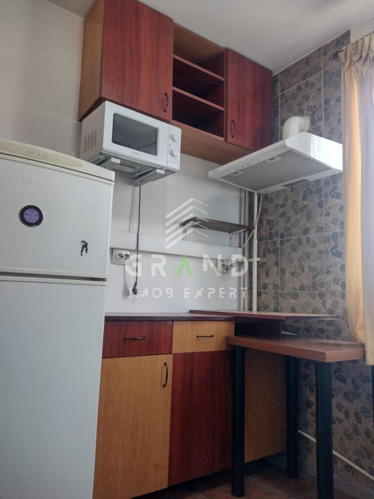 Vanzare : Garsoniera | 11 MP | Etaj 3 | Gheorgheni/Albac