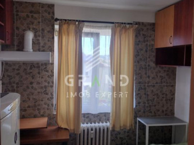 Vanzare : Garsoniera | 11 MP | Etaj 3 | Gheorgheni/Albac