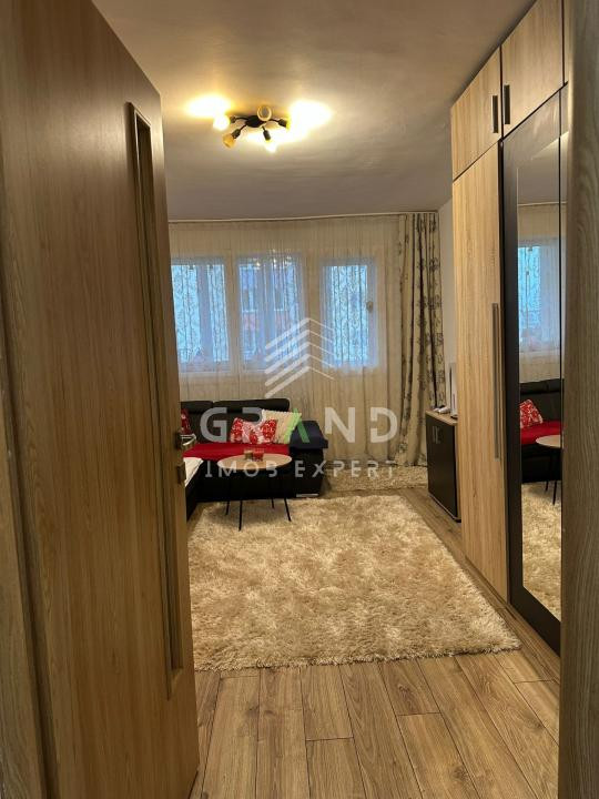 Apartament 2 camere, etaj intermediar, cartier Grigorescu