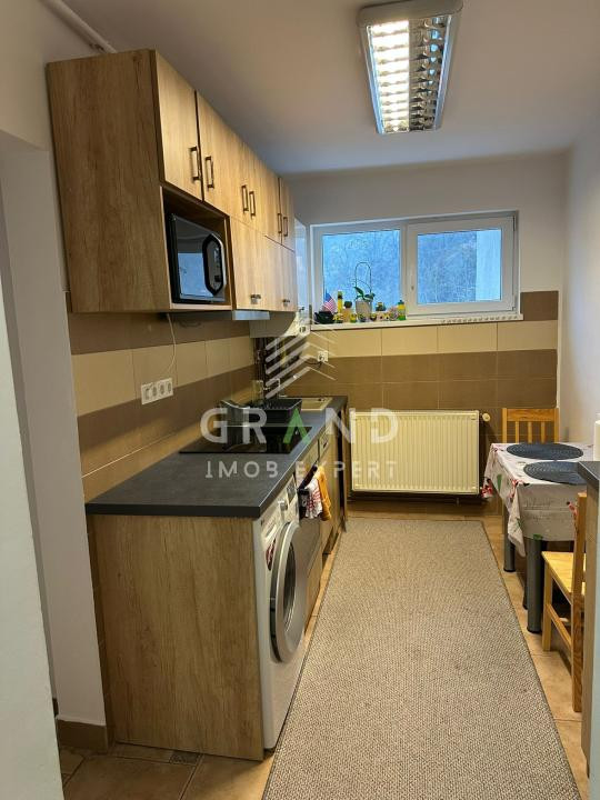 Apartament 2 camere, etaj intermediar, cartier Grigorescu