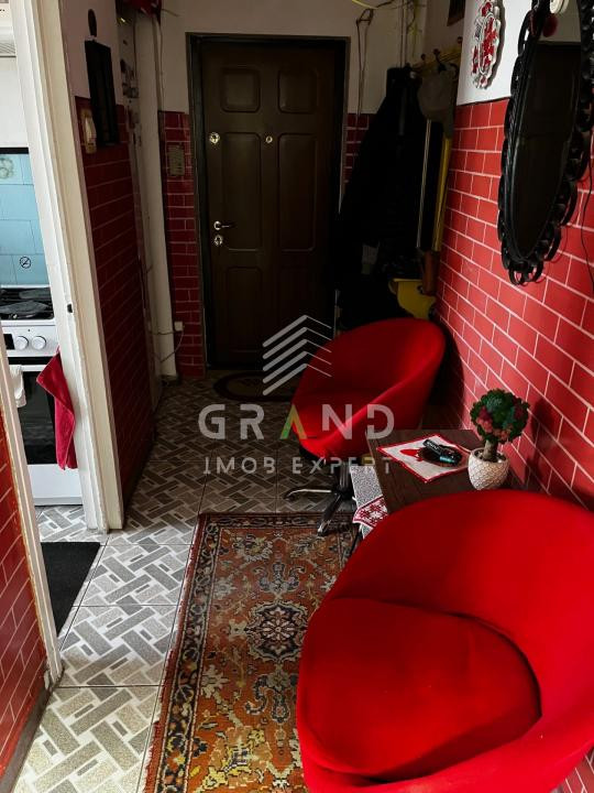 Apartament 3 camere, str. Horea/ semicentral