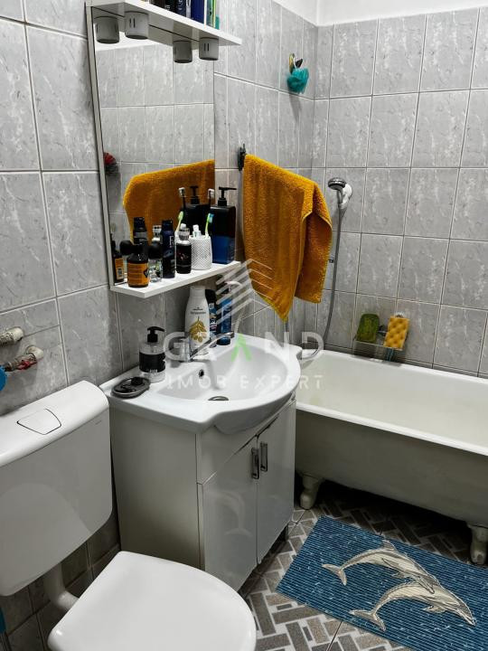 Apartament 3 camere, str. Horea/ semicentral