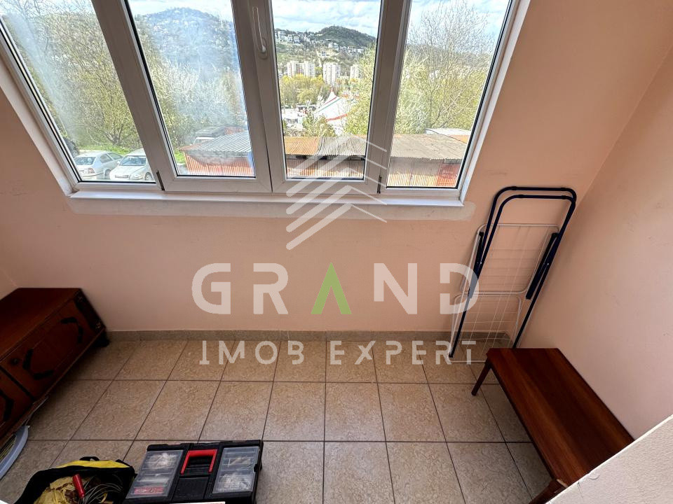2 CAMERE DECOMANDAT | BALCON | MĂNĂȘTUR / ALEEA BRATEȘ