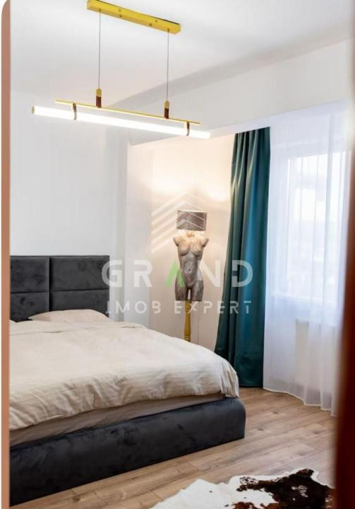 Apartament MODERN cu 3 camere 67mp | balcon| zona Teilor