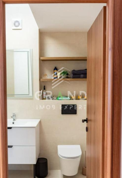 Apartament MODERN cu 3 camere 67mp | balcon| zona Teilor