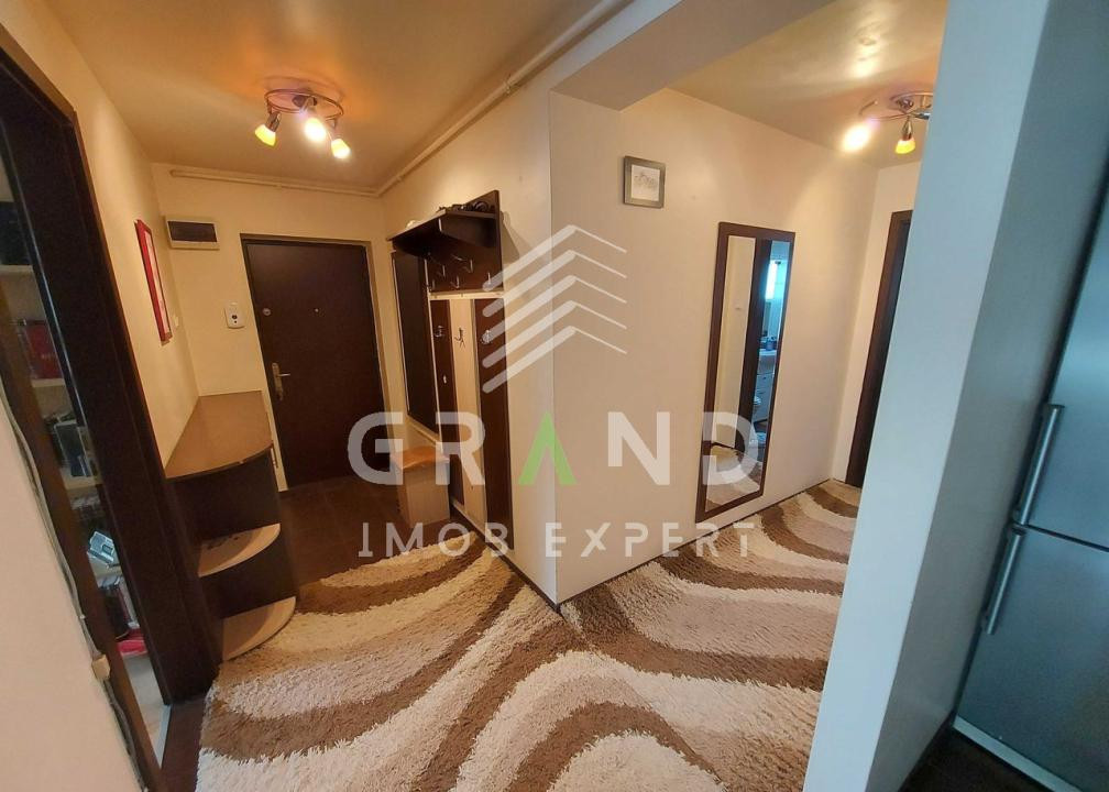 Apartament 3 camere 61mp | balcon 4mp| zona Teilor 