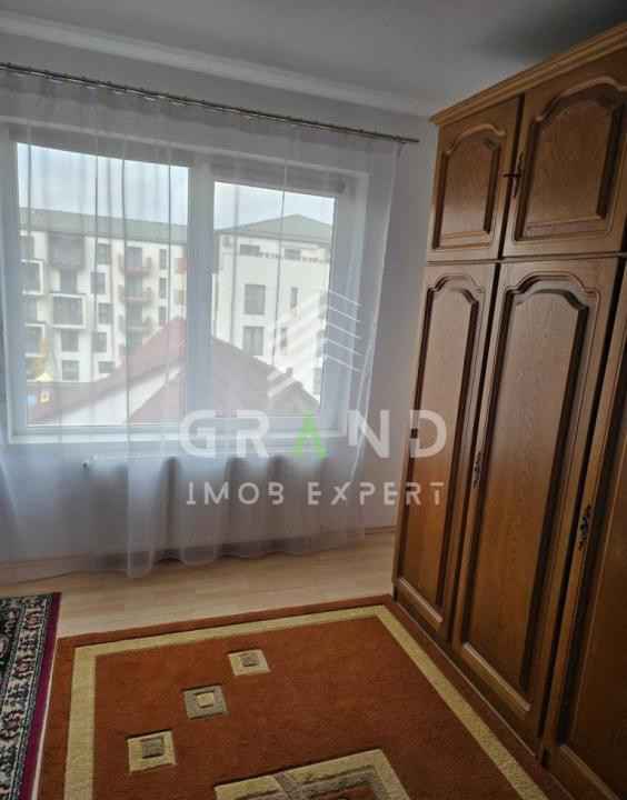 Apartament 3 camere 61mp | balcon 4mp| zona Teilor 