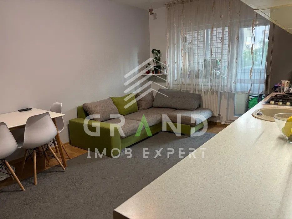 Apartament 2 camere, zona The Office