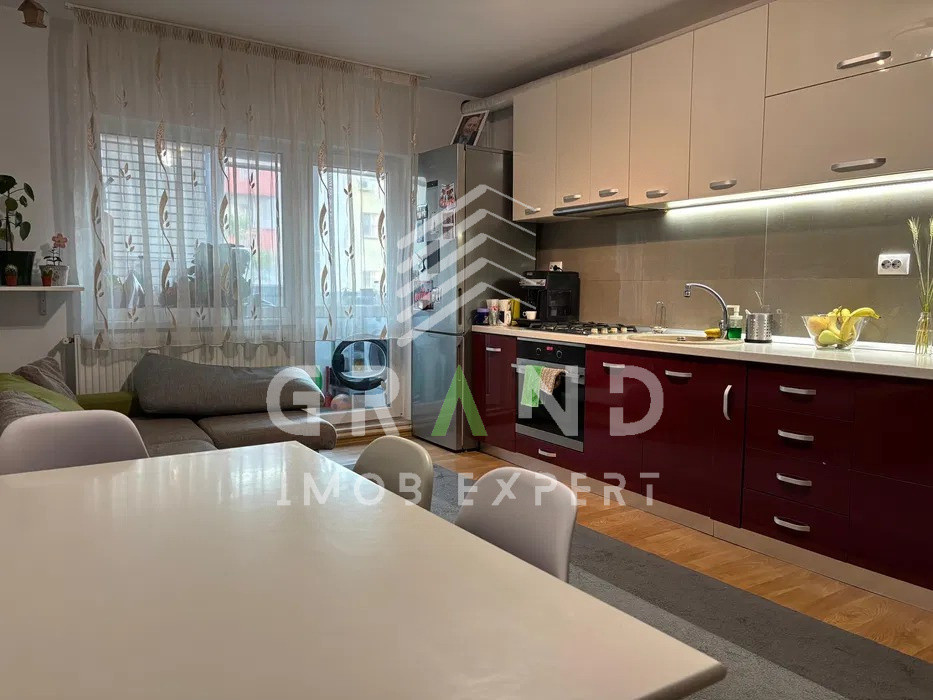 Apartament 2 camere, zona The Office