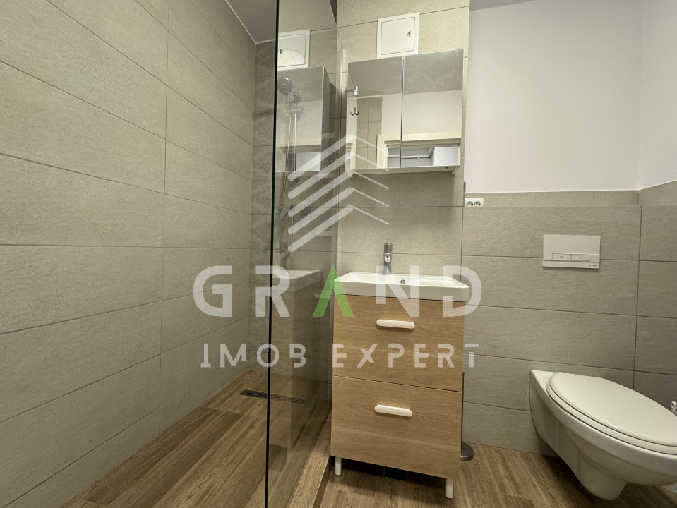 1 Cameră | Modern | Balcon | Centrală Proprie | Mărăști-Năsăud