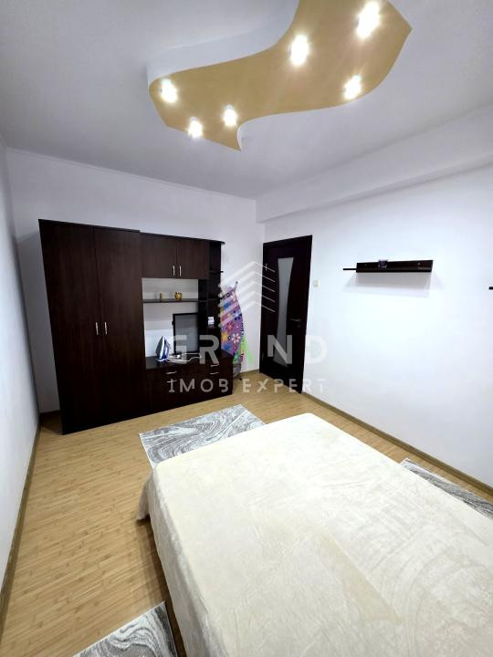 NOU PE PIAȚĂ!2 camere | Parcare inclusă | Zorilor–Europa | Str.Mircea Eliade