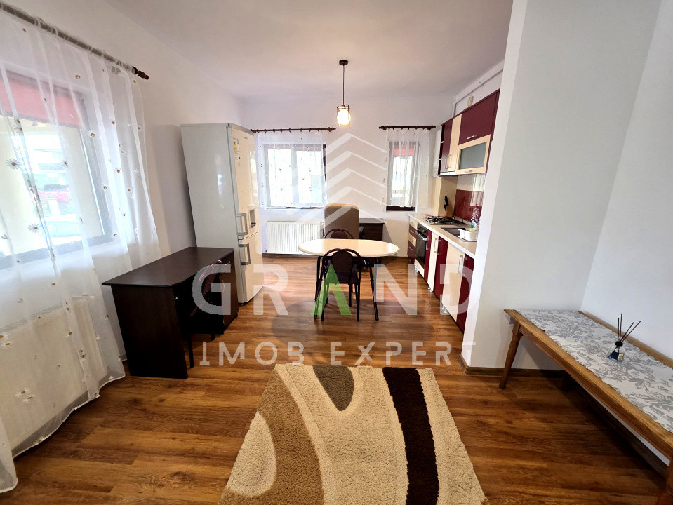 NOU PE PIAȚĂ!2 camere | Parcare inclusă | Zorilor–Europa | Str.Mircea Eliade