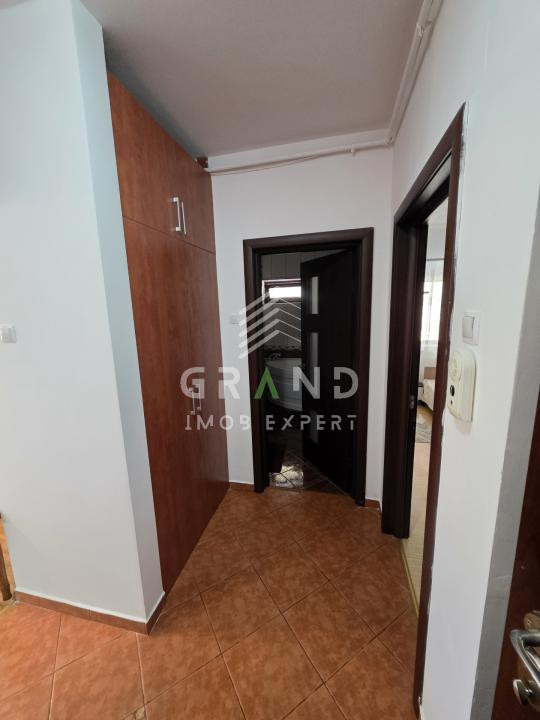 NOU PE PIAȚĂ!2 camere | Parcare inclusă | Zorilor–Europa | Str.Mircea Eliade