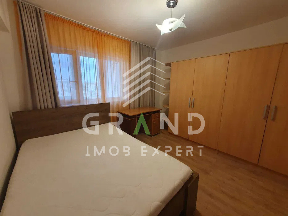 INTRE LACURI/IULIUS MALL | 2 CAMERE DECOMANDATE | BALCON | 52 MP