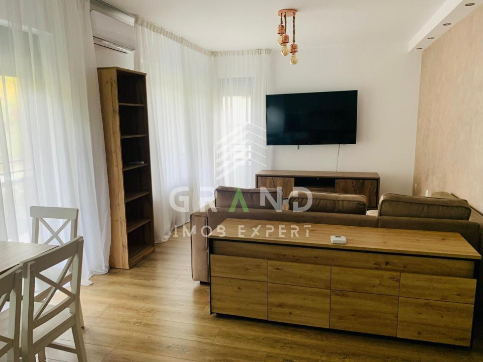 ACASĂ LA MARGINEA PĂDURII | 3 Camere | BALCON | Donath Park/Capat Grigorescu