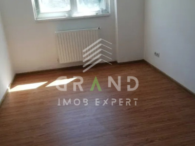 Apartament 3 camere, Florești