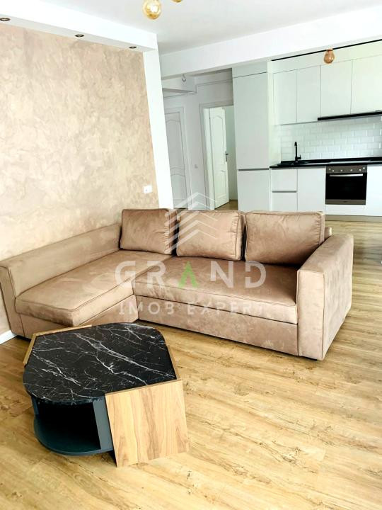 ACASĂ LA MARGINEA PĂDURII | 3 Camere | BALCON | Donath Park/Capat Grigorescu