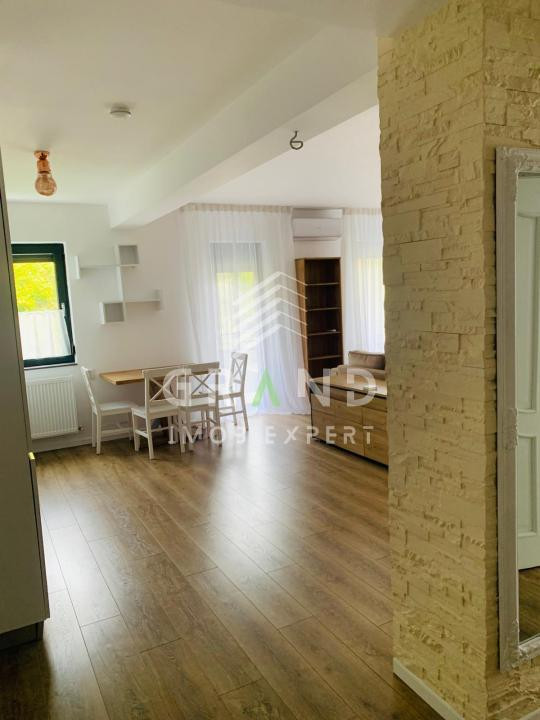 ACASĂ LA MARGINEA PĂDURII | 3 Camere | BALCON | Donath Park/Capat Grigorescu