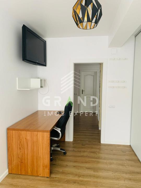 ACASĂ LA MARGINEA PĂDURII | 3 Camere | BALCON | Donath Park/Capat Grigorescu