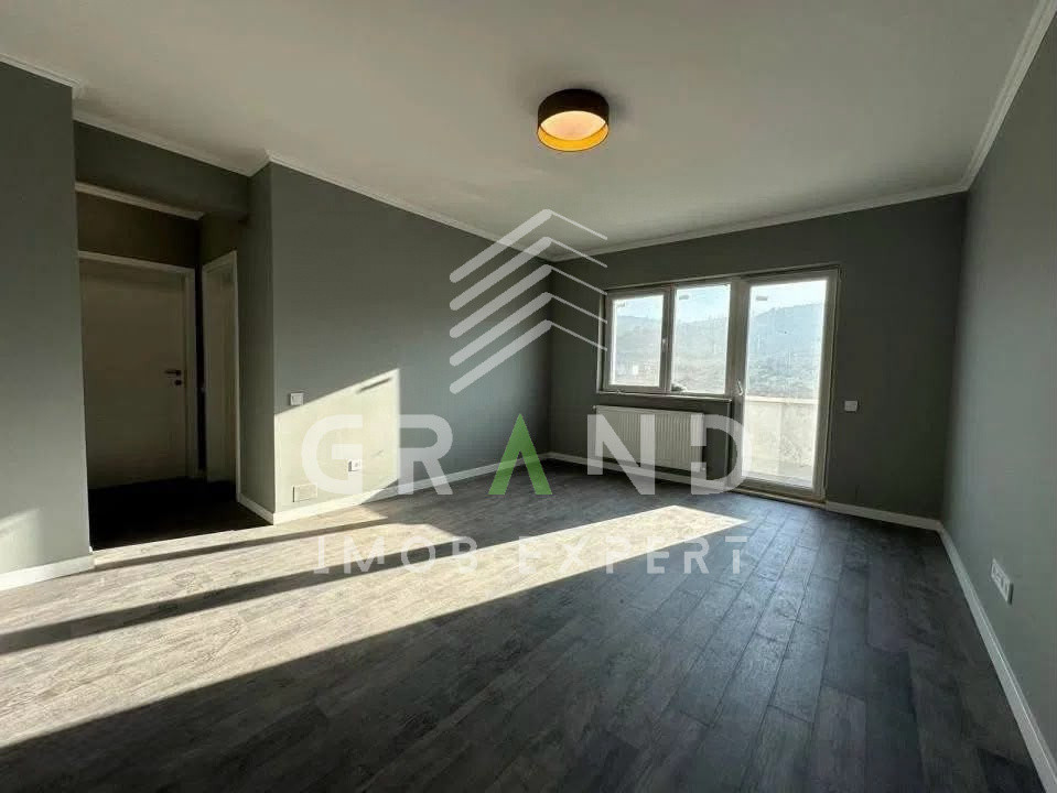 Apartament NOU 2 camere  + parcare I zona Urusagului