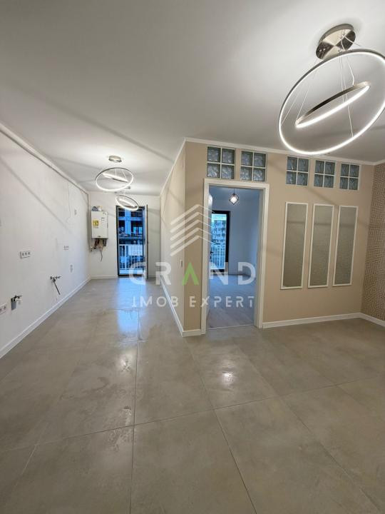 Apartament 3 camere de vanzare , Eroilor, Floresti.