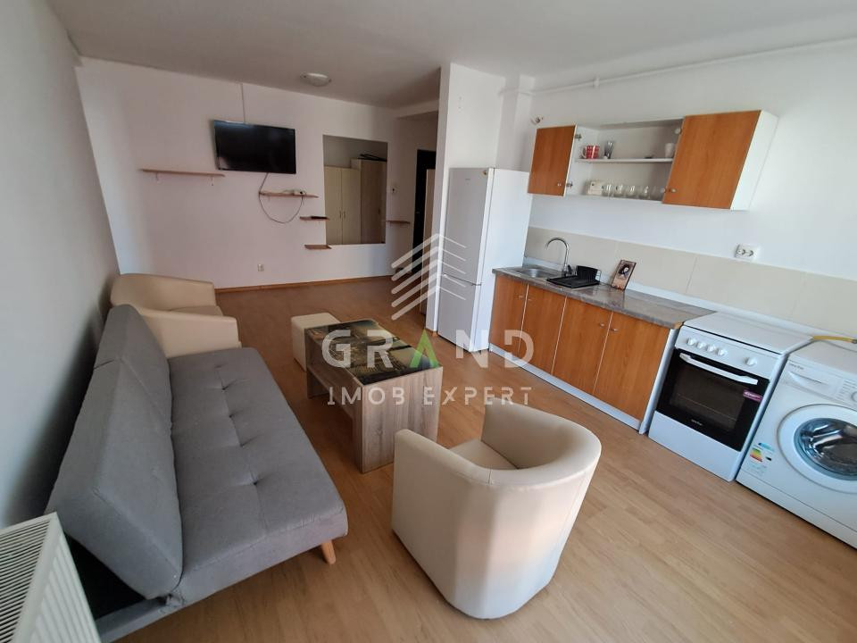 Apartament de vanzare 2 camere , Zona Sesul de Sus , Floresti