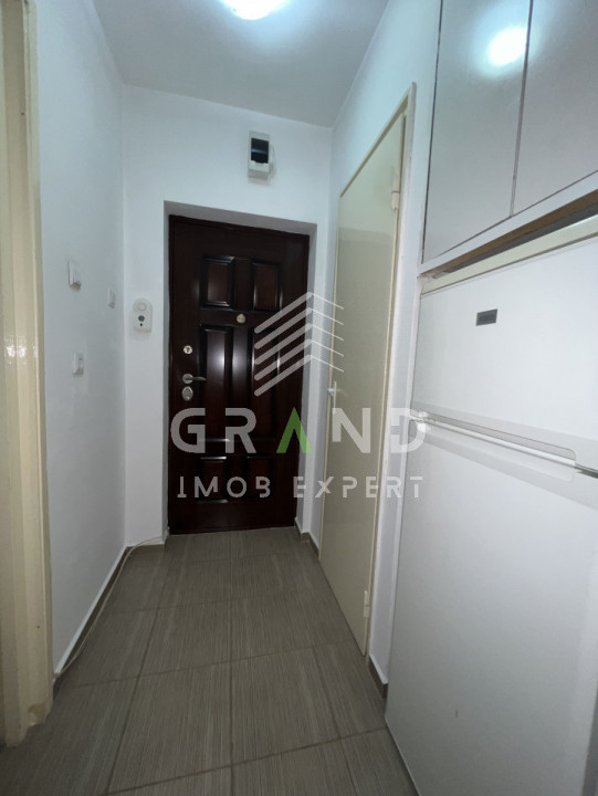 Garsonieră cu BALCON | Etaj 1 | Gheorgheni – Detunata – Iulius Mall