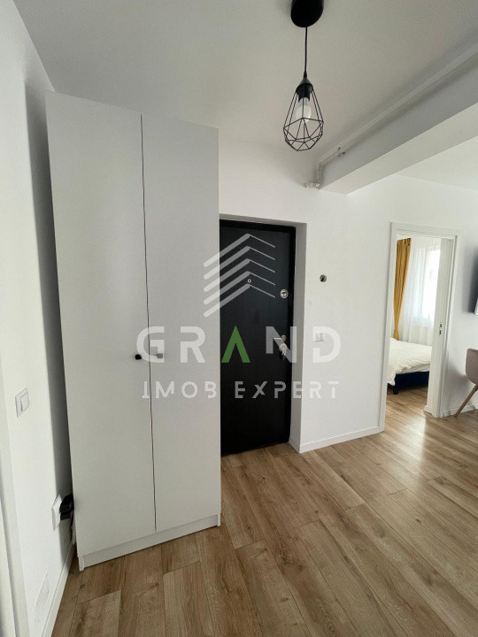 Oportunitate! Apartament 3 Camere | Parcare | Balcon | Floresti/Tineretului