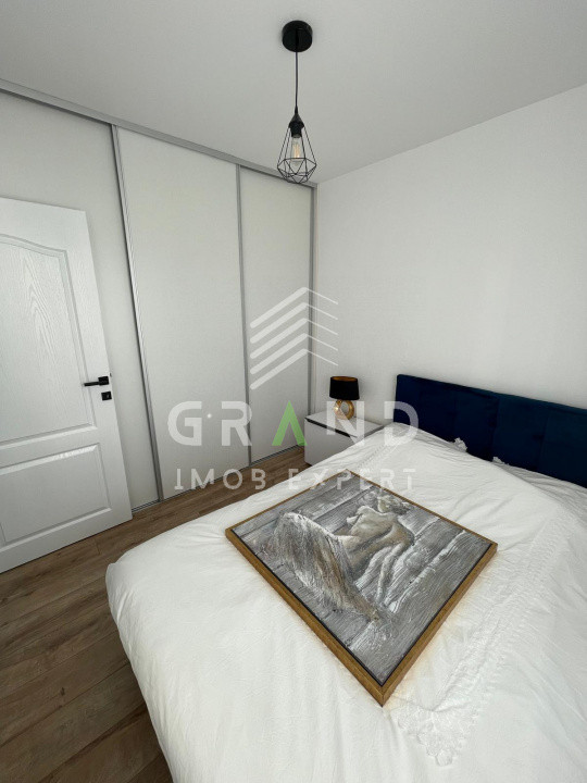 Oportunitate! Apartament 3 Camere | Parcare | Balcon | Floresti/Tineretului