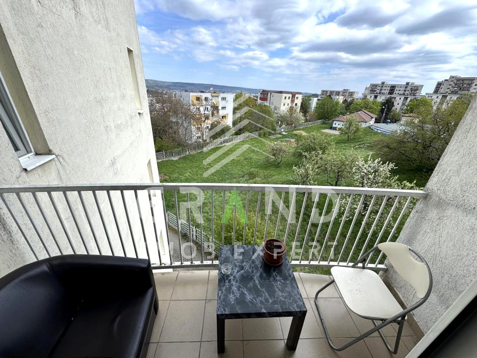 2 camere | Balcon | Etaj 3/4 | Orientare Est | Zorilor – UMF 
