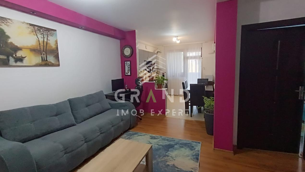 Apartament de vanzare 2 camere, Sesul de Sus , Floresti