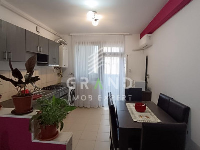 Apartament de vanzare 2 camere, Sesul de Sus , Floresti