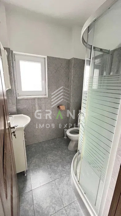 Apartament 2 camere + 2 balcoane + 2 parcări, zona Vivo, Cluj