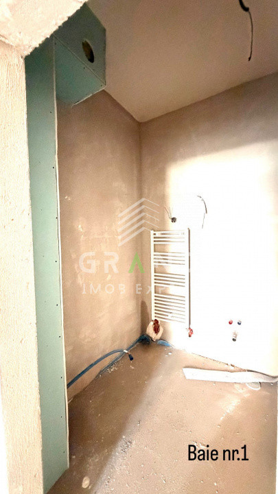 Oportunitate ! Apartament 4 Camere | Semifinisat | Logie 10 MP | Floresti