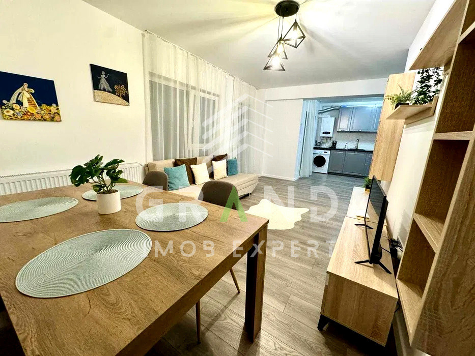 2 Camere Semidecomandat | Balcon | Dambu Rotund/Calea Baciului