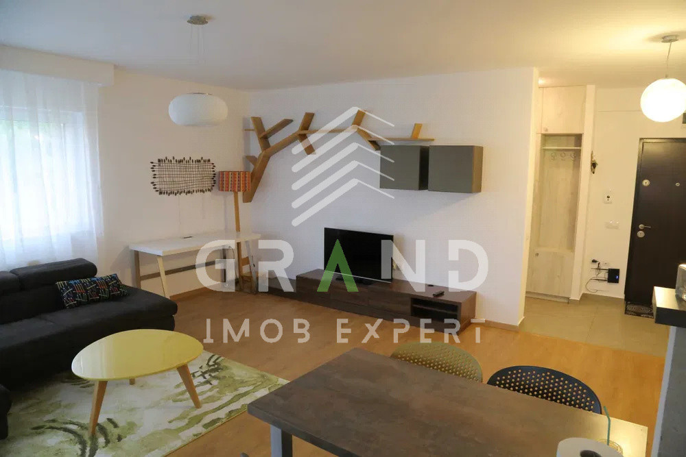 Oportunitate in Zorilor | Apartament 3 Camere | 2 Dormitoare | Balcon | Parcare