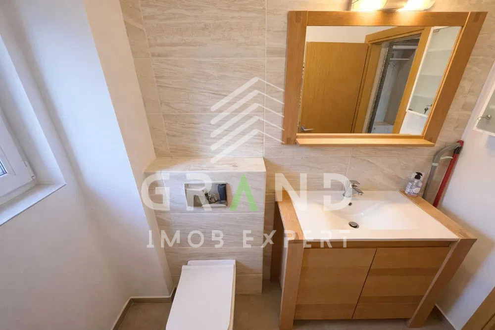 Oportunitate in Zorilor | Apartament 3 Camere | 2 Dormitoare | Balcon | Parcare