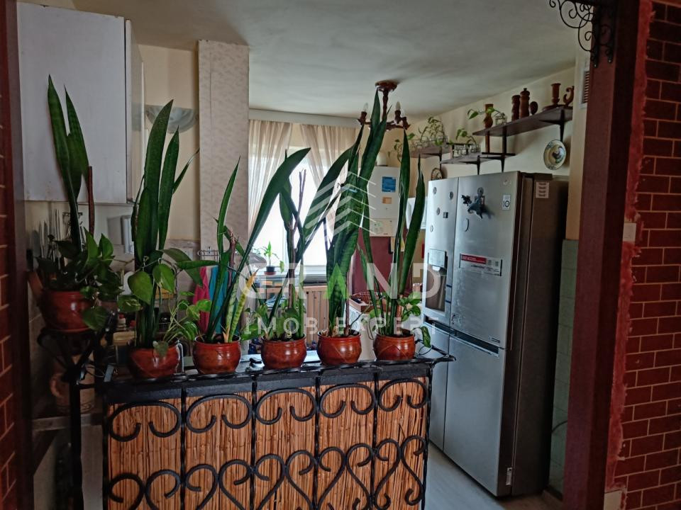 Ap 4 camere |Balcon |Zona Manastur-Parâng/McDonald’s/Petrom