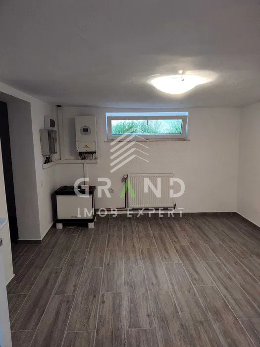 Casa Moderna | 5 Camere | Curte Interioara | Garaj | Parcare | Iris/Oasului