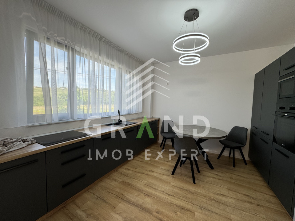 Casă modernă cu 4 camere | Terasă | Grădină | Garaj | Borhanci–Romul Ladea