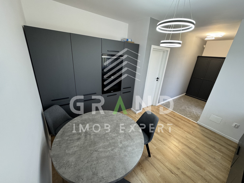 Casă modernă cu 4 camere | Terasă | Grădină | Garaj | Borhanci–Romul Ladea