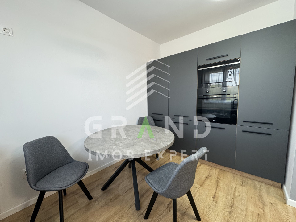 Casă modernă cu 4 camere | Terasă | Grădină | Garaj | Borhanci–Romul Ladea