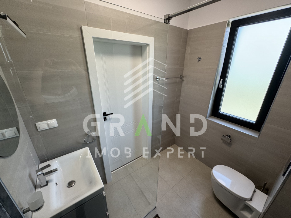 Casă modernă cu 4 camere | Terasă | Grădină | Garaj | Borhanci–Romul Ladea